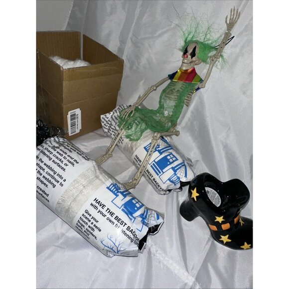 3 x Stretchy Spider Web Halloween Cobweb With Scary Spiders Witch Shoe Skeleton - Picture 9 of 10